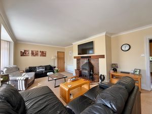 Photo 4- click for photo gallery